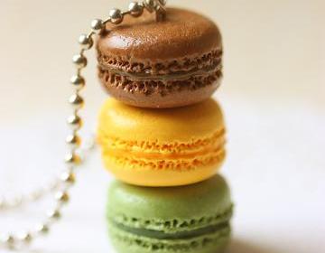 Macaron Jewelry - Trio Macarons Necklace